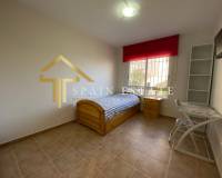 Alquiler a largo plazo - Apartamento / Piso - Alicante - Campoamor