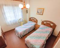 Kamer | Groot tweedehands appartement te koop in Torrevieja
