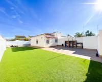 Lange tijd verhuur - Villa - Torrevieja - Torretas