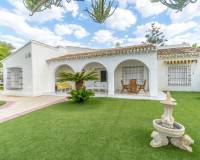 tekrar satış - Villa - Orihuela Costa - Punta Prima