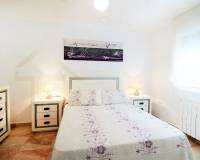 Townhouse in Torrevieja with private jacuzzi. - Bedroom 2.