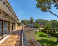 Videresalg - Villa - Orihuela Costa