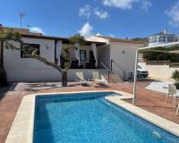 Alquiler a corto plazo - Villa - Torrevieja - Los balcones