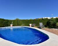Alquiler a corto plazo - Villa - Torrevieja - Los balcones