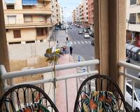 Alquiler a largo plazo - Apartamento / Piso - Torrevieja Centro - Playa del Cura