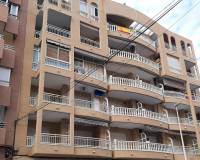 Alquiler a largo plazo - Apartamento / Piso - Torrevieja Centro - Playa del Cura