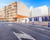 Alquiler a largo plazo - Apartamento / Piso - Torrevieja Centro - Torrevieja