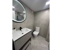 Alquiler a largo plazo - Apartamento / Piso - Torrevieja Centro - Torrevieja