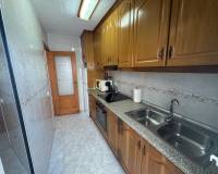 Alquiler a largo plazo - Apartamento / Piso - Torrevieja Centro - Torrevieja