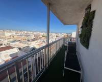 Alquiler a largo plazo - Apartamento / Piso - Torrevieja Centro - Torrevieja