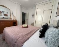 Alquiler a largo plazo - Apartamento / Piso - Torrevieja Centro - Torrevieja