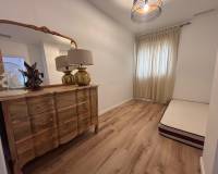 Alquiler a largo plazo - Apartamento / Piso - Torrevieja Centro - Torrevieja