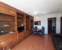 Alquiler a largo plazo - Apartamento / Piso - Torrevieja Centro