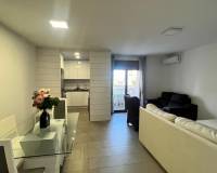 Alquiler a largo plazo - Apartamento / Piso - Torrevieja - España