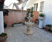 Alquiler a largo plazo - Apartamento / Piso - Torrevieja - Lago jardin