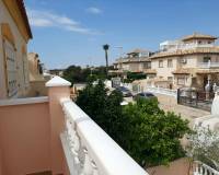 Alquiler a largo plazo - Casa Adosada - Orihuela Costa - La Zenia