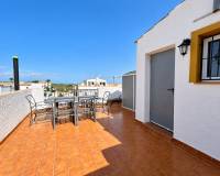 Alquiler a largo plazo - Casa Adosada - Orihuela - Desamparados-Hurchillo-Torremendo