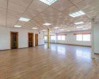 Alquiler a largo plazo - Local  - Pilar de la Horadada