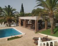 Alquiler a largo plazo - Villa - Pilar de la Horadada - Mil Palmeras