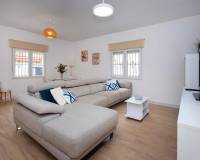 Alquiler a largo plazo - Villa - Pilar de la Horadada - Zona Pueblo
