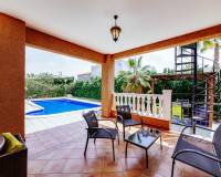 Alquiler a largo plazo - Villa - Torrevieja - Los balcones
