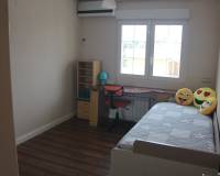 Alquiler a largo plazo - Villa - Torrevieja - Los balcones