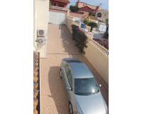 Alquiler a largo plazo - Villa - Torrevieja - Los balcones