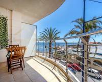Apartamento en Torrevieja, Playa de los Locos con vistas al mar. - Balcón.