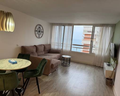 Apartamento / Piso - Alquiler a largo plazo - Alicante - Albufereta