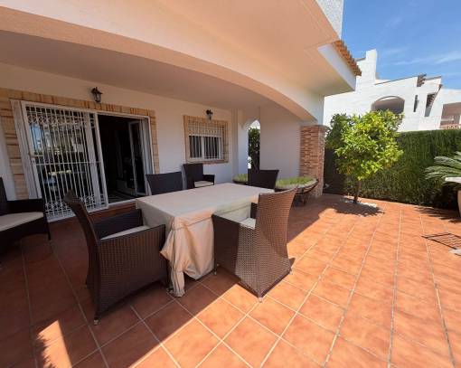 Apartamento / Piso - Alquiler a largo plazo - Los Dolses - Los Dolses