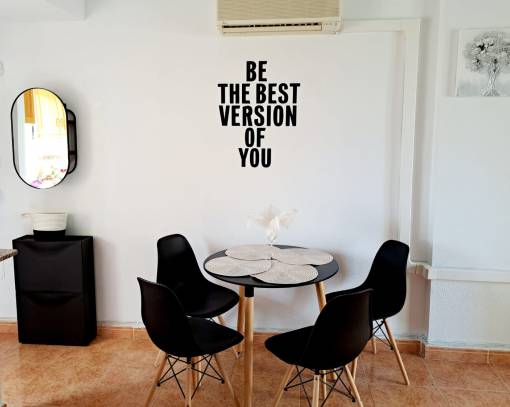 Apartamento / Piso - Alquiler a largo plazo - Torrevieja - RENT-745L
