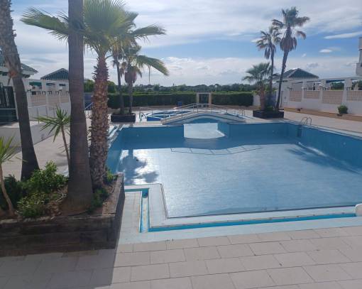 Apartamento / Piso - Reventa - La Mata - Playa la Mata