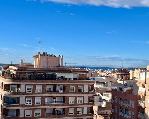 Apartamento / Piso - Reventa - Torrevieja Centro - Torrevieja