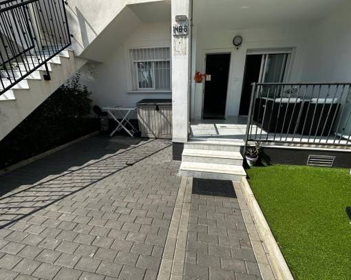 Apartamento / Piso - Reventa - Torrevieja - SE00-298-L