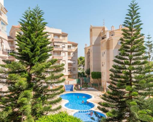 Apartman dairesi - tekrar satış - Torrevieja - Calas blanca