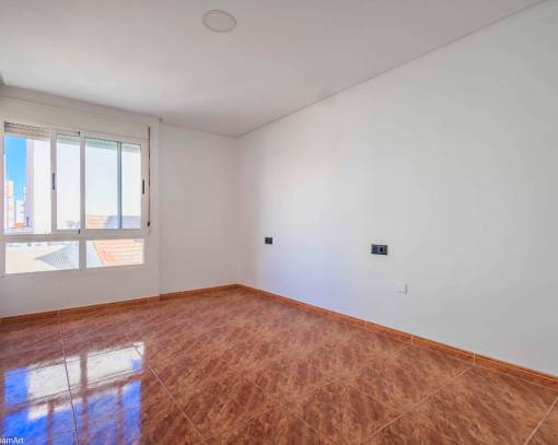 Apartman dairesi - tekrar satış - Torrevieja Centro - SE00-377B