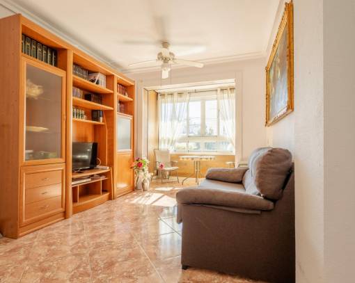 Apartman dairesi - tekrar satış - Torrevieja - Centro