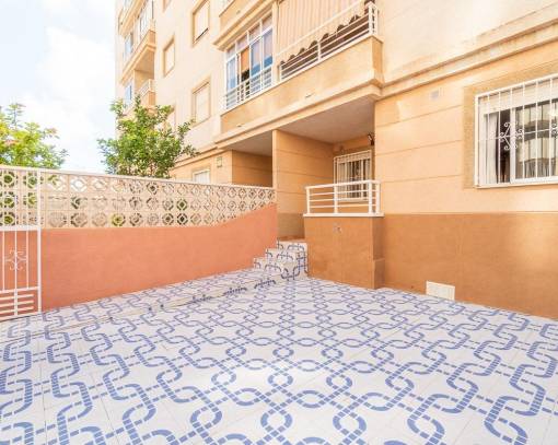 Apartman dairesi - tekrar satış - Torrevieja - Nueva Torrevieja