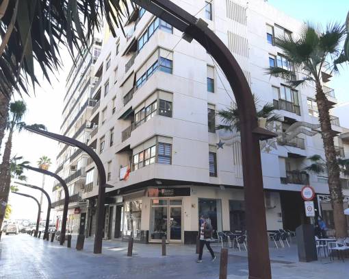 Apartman dairesi - tekrar satış - Torrevieja - Paseo maritimo