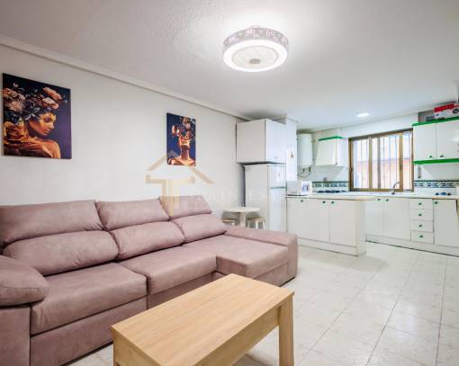Apartman dairesi - tekrar satış - Torrevieja - SE00-358o