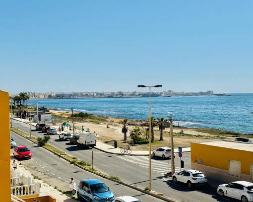 Apartman dairesi - tekrar satış - Torrevieja - SES-13628