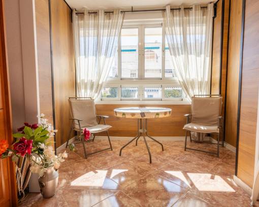 Apartman dairesi - tekrar satış - Torrevieja - SES-99212