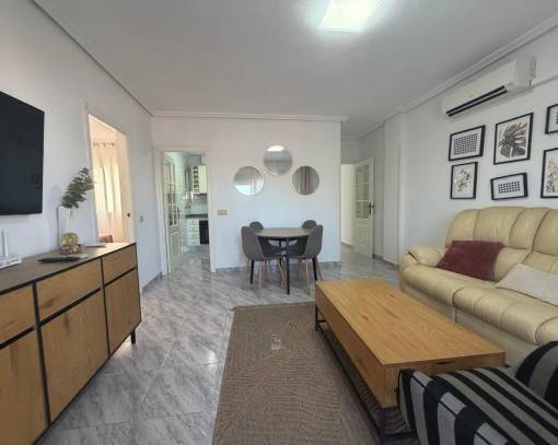 Apartment / Flat - Long time Rental - Torrevieja Centro - Torrevieja