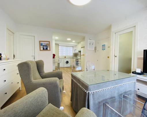 Apartment / Flat - Long time Rental - Torrevieja Centro - Torrevieja