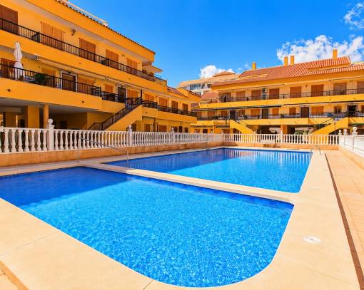 Apartment / Flat - Long time Rental - Torrevieja - Los Europeos