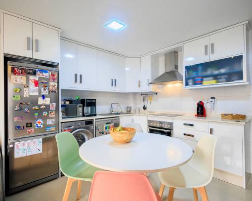 Apartment / Flat - Resale - Torrevieja Centro - SE00-399B