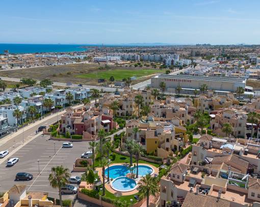 Apartment / Flat - Resale - Torrevieja - Los Altos