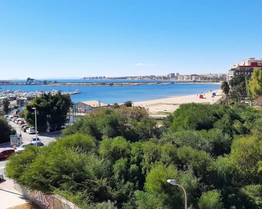 Apartment / Flat - Resale - Torrevieja - Puerto