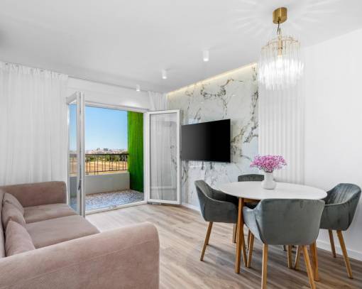 Apartment / Flat - Resale - Torrevieja - Punta Prima