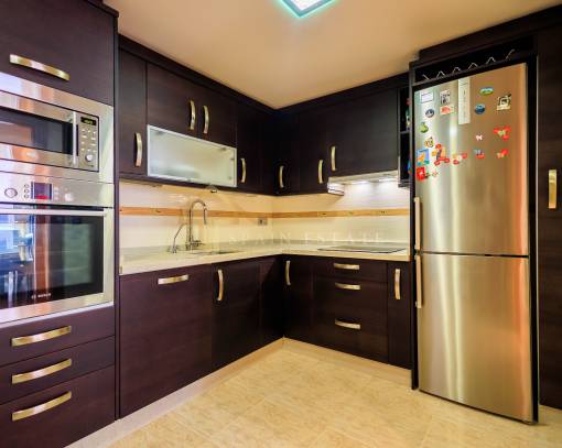 Apartment / Flat - Resale - Torrevieja - SE00-311-L